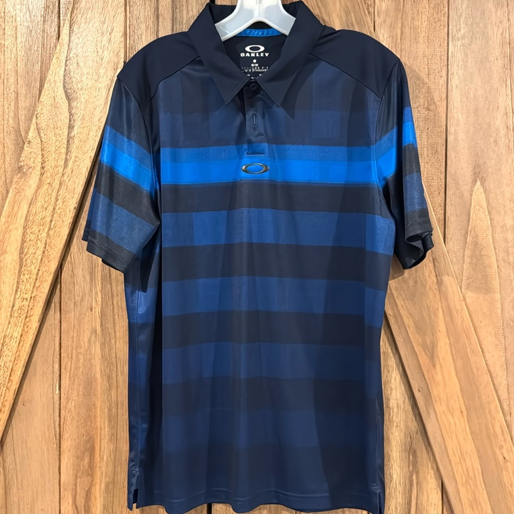 Oakley men’s hydrolix polo size M